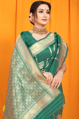 Green banarasi silk blend saree with rich zari border & buttas 4
