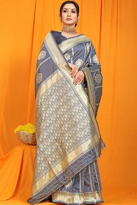 Grey banarasi silk blend saree with rich zari border & buttas 2