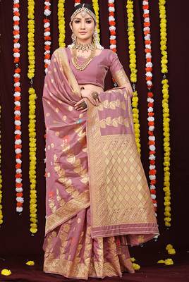 Mauve pink banarasi silk blend saree with rich gold zari weaving 2