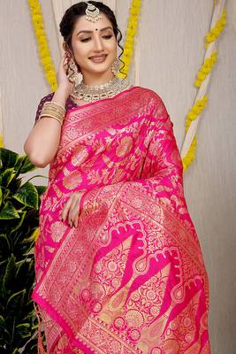 Rani pink banarasi silk blend saree with all-over floral zari jaal work 3
