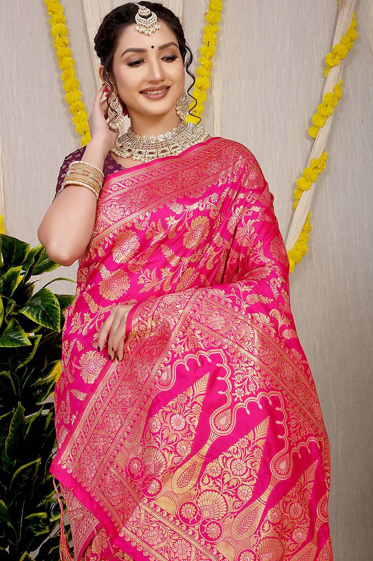 Rani pink banarasi silk blend saree with all-over floral zari jaal work