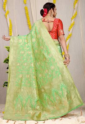 Light green banarasi silk blend saree with all-over floral zari jaal work 2