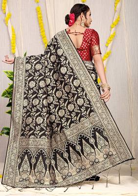 Black banarasi silk blend saree with all-over floral zari jaal work 2