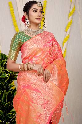 Peach banarasi silk blend saree with all-over floral zari jaal work 3
