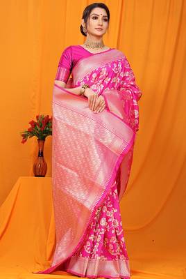 Rani pink banarasi silk blend saree with rich zari floral weaving 2