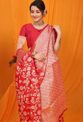 Red banarasi silk blend saree with rich zari floral weaving 4