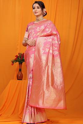 Light pink banarasi silk blend saree with rich zari floral weaving 1