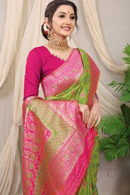 Light green banarasi silk blend saree with rich zari woven border 4