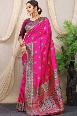 Rani pink banarasi silk blend saree with rich zari woven border 2