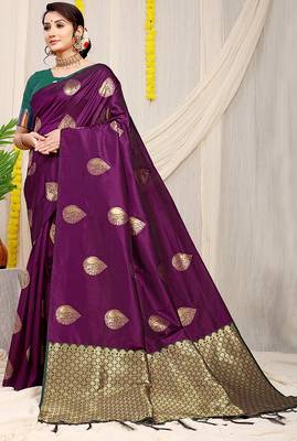 Dark purple banarasi silk blend saree with zari buttas & green zari border 1