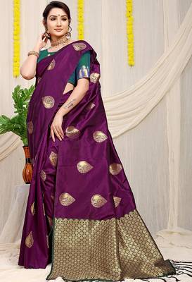 Dark purple banarasi silk blend saree with zari buttas & green zari border 2