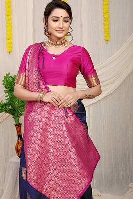 Navy blue banarasi silk blend saree with zari buttas & green zari border 3