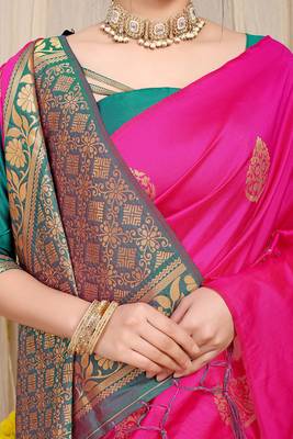 Rani pink banarasi silk blend saree with  zari butta & teal woven border 4