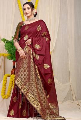 Maroon banarasi silk blend saree with  zari butta & olive green woven border 2