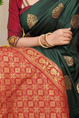 Bottle green banarasi silk blend saree with  zari butta & maroon woven border 4