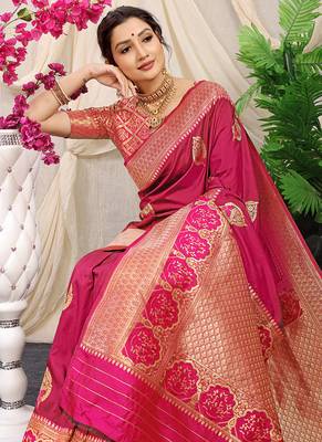 Rani pink banarasi silk blend saree with pink zari border & brocade blouse 3