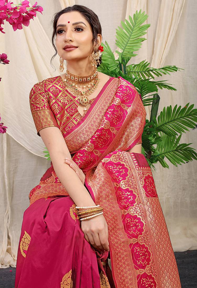Rani pink banarasi silk blend saree with pink zari border & brocade blouse