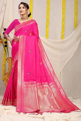Rani pink banarasi silk blend saree with zari border & woven buti design 1