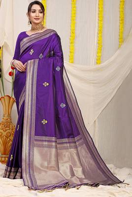 Deep violet banarasi silk blend saree with zari border & woven buti design 1