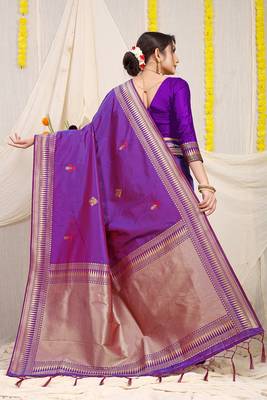 Purple banarasi silk blend saree with zari border & woven buti design 2