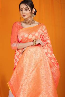 Peach banarasi silk blend saree with rich gold zari weaving & brocade pallu 3