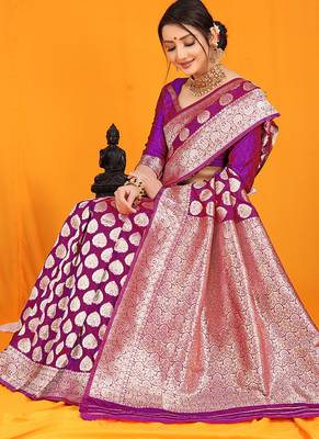 Purple banarasi silk blend saree with rich gold zari weaving & brocade pallu 2