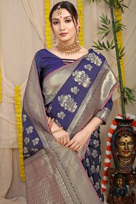 Navy blue banarasi silk blend saree with zari floral weaving & rich pallu 3