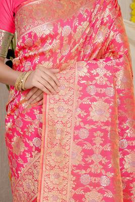 Pink banarasi silk blend saree with rich gold zari floral weaving 3
