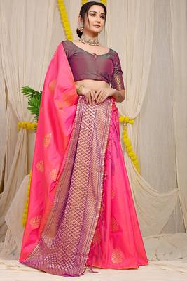 Pink banarasi silk blend saree with gold leaf buttis & woven border 2