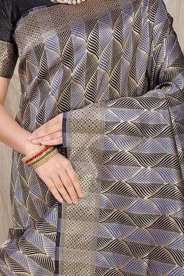 Black & grey banarasi silk blend saree with zari woven geometric pattern 4