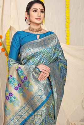 Aqua blue banarasi silk blend saree with bandhani patola print and zari border 3