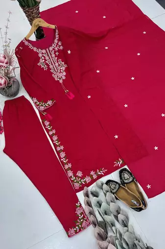 Rani Pink Embroidery And Thread Work Silk Blend Salwar Suit