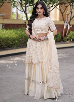 Women Embroidery Zari Sequins-work Navratri Lehenga Choli Set  1