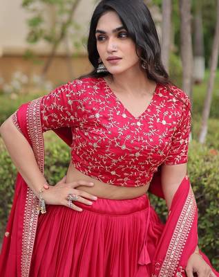 Women Embroidery Zari Sequins-work Navratri Lehenga Choli Set For Women 4