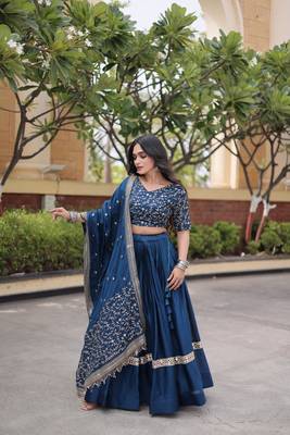 Women Embroidery Zari Sequins-work Navratri Lehenga Choli Set For Women 5