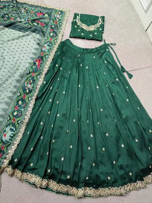 green thread work vichitra silk scalloped border lehenga 6
