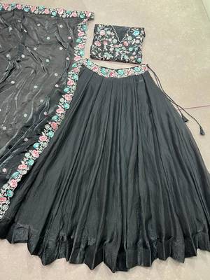 Fendi Black Sequins & Multi Thread Floral Embroidery Lehenga Choli 5