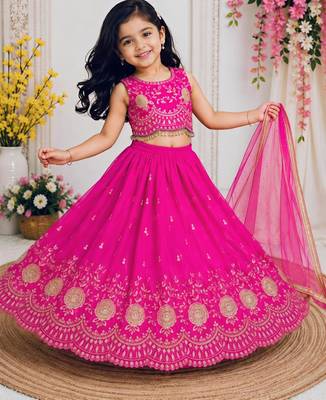 Kids pink color lehenga choli with Dupatta embroidery work 3