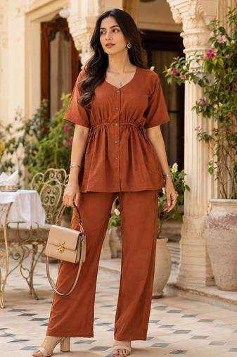  women's pink solid short sleeve top with elastic waist trousers co-ord