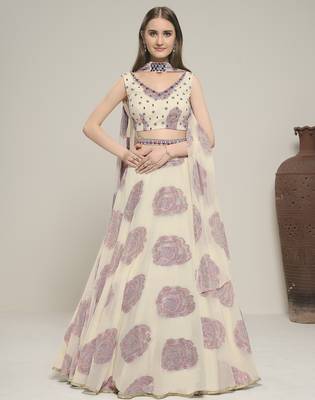 Off-White zari Work Lehenga Choli set 1