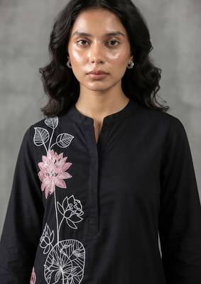 Elegant black and pink floral embroidered short kurti 2