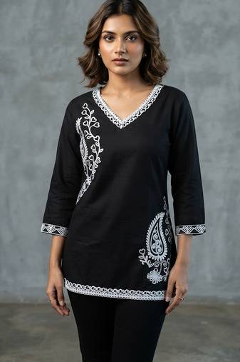 Sophisticated black and white paisley embroidered short kurti