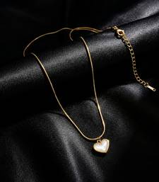 MOP Heart Pendant Anti-Tarnish Chain