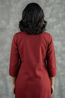 Elegant red and white embroidered short kurti 3