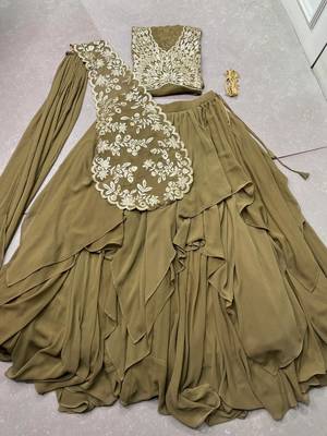 Elegant Marble Fabric Lehenga Choli Featuring Exquisite Sequins & Thread  6