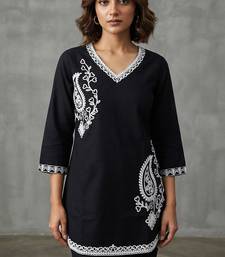 Sophisticated black and white paisley embroidered kurti