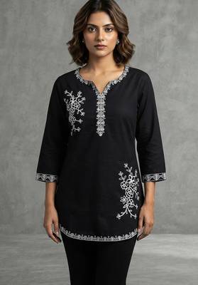 Elegant black and white embroidered kurti 1