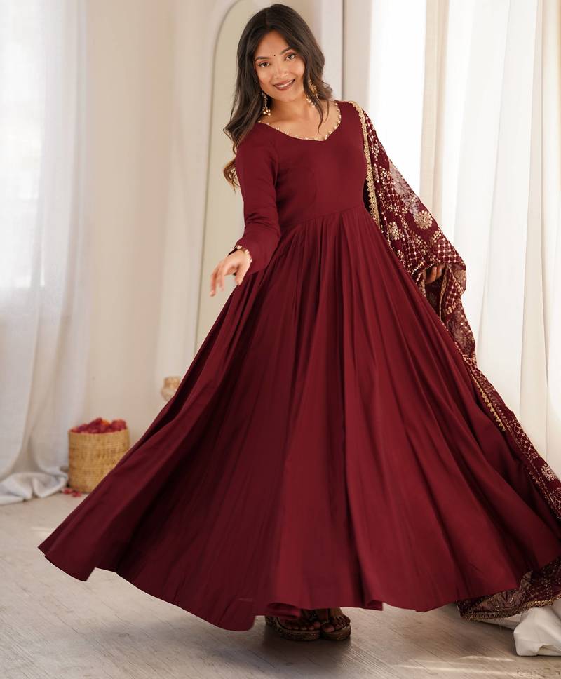 Maroon Premium Roman Silk Chanderi 16 Kali Anarkali Gown with Embroidered Dupatta & Pant Set