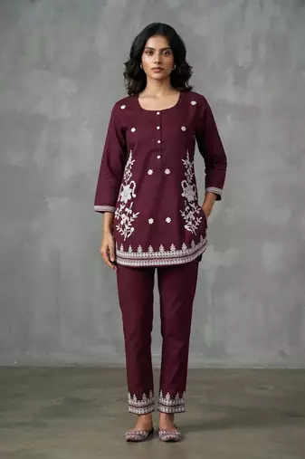 Maroon floral embroidered kurti co-ord set