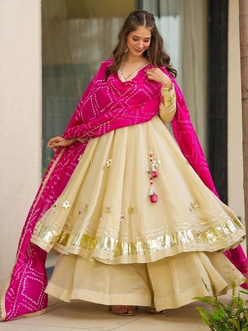 Women Gotta Patti Anarkali Kurta